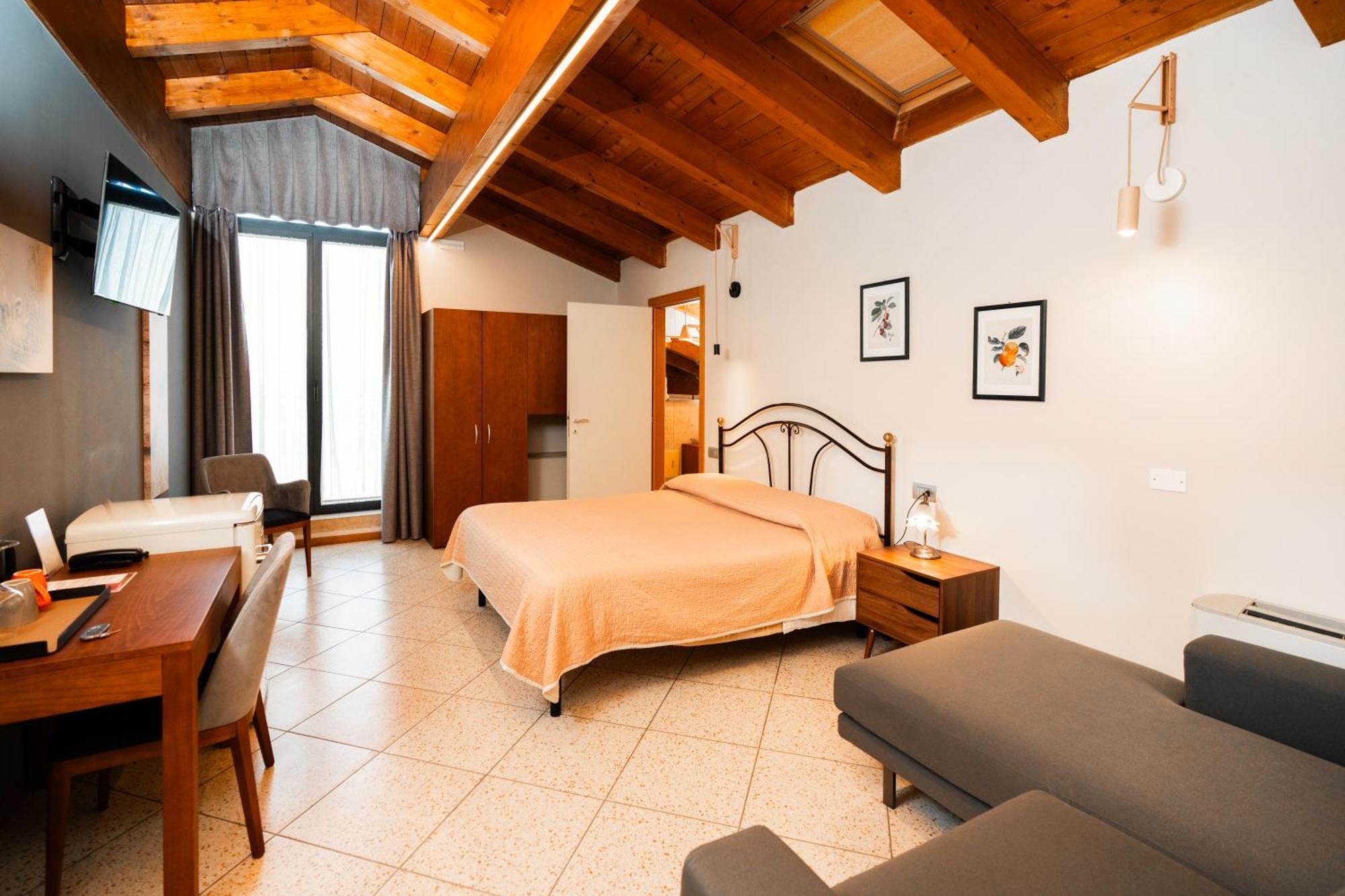 Agriturismo Dei Grippi Сона Екстериор снимка
