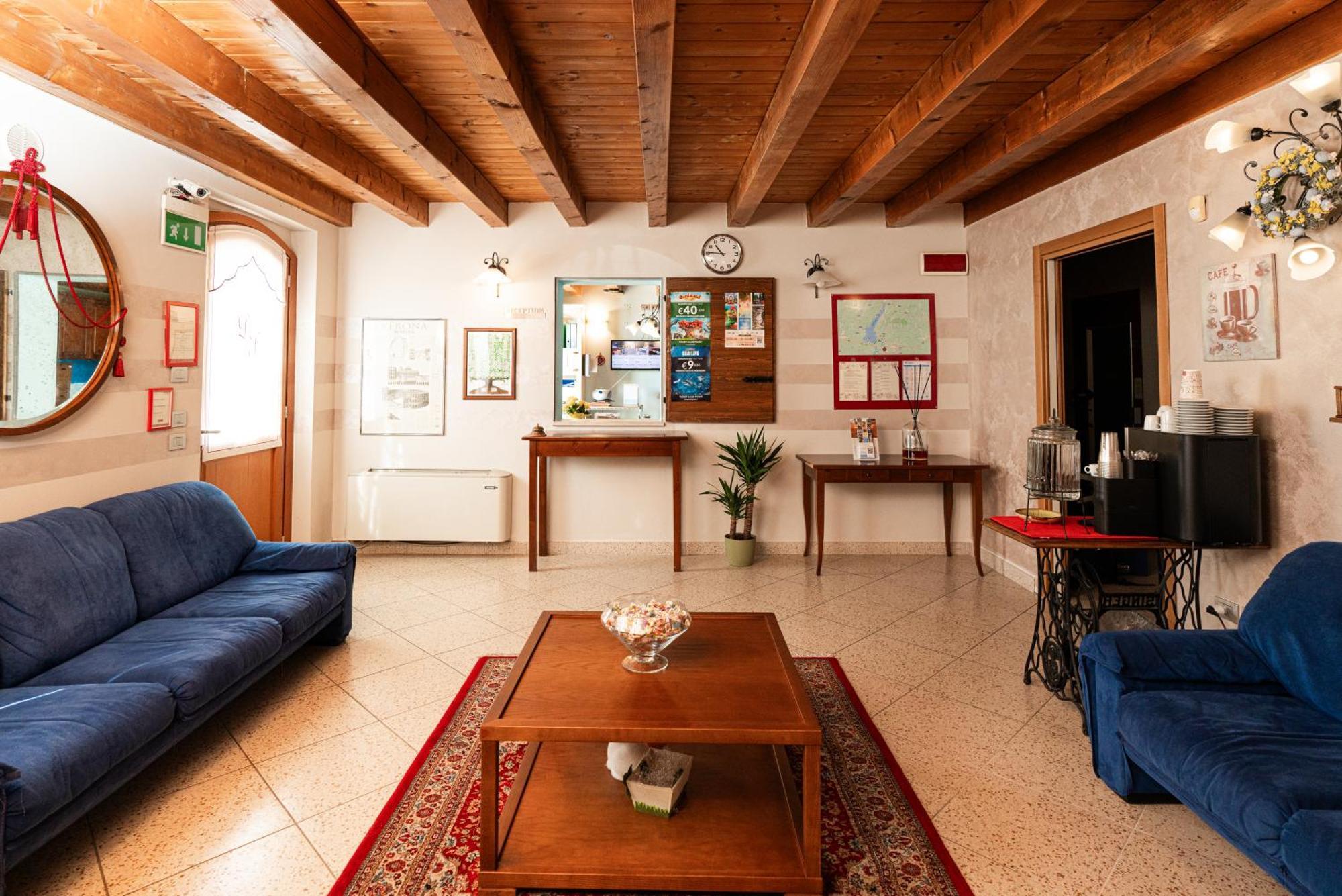 Agriturismo Dei Grippi Сона Екстериор снимка