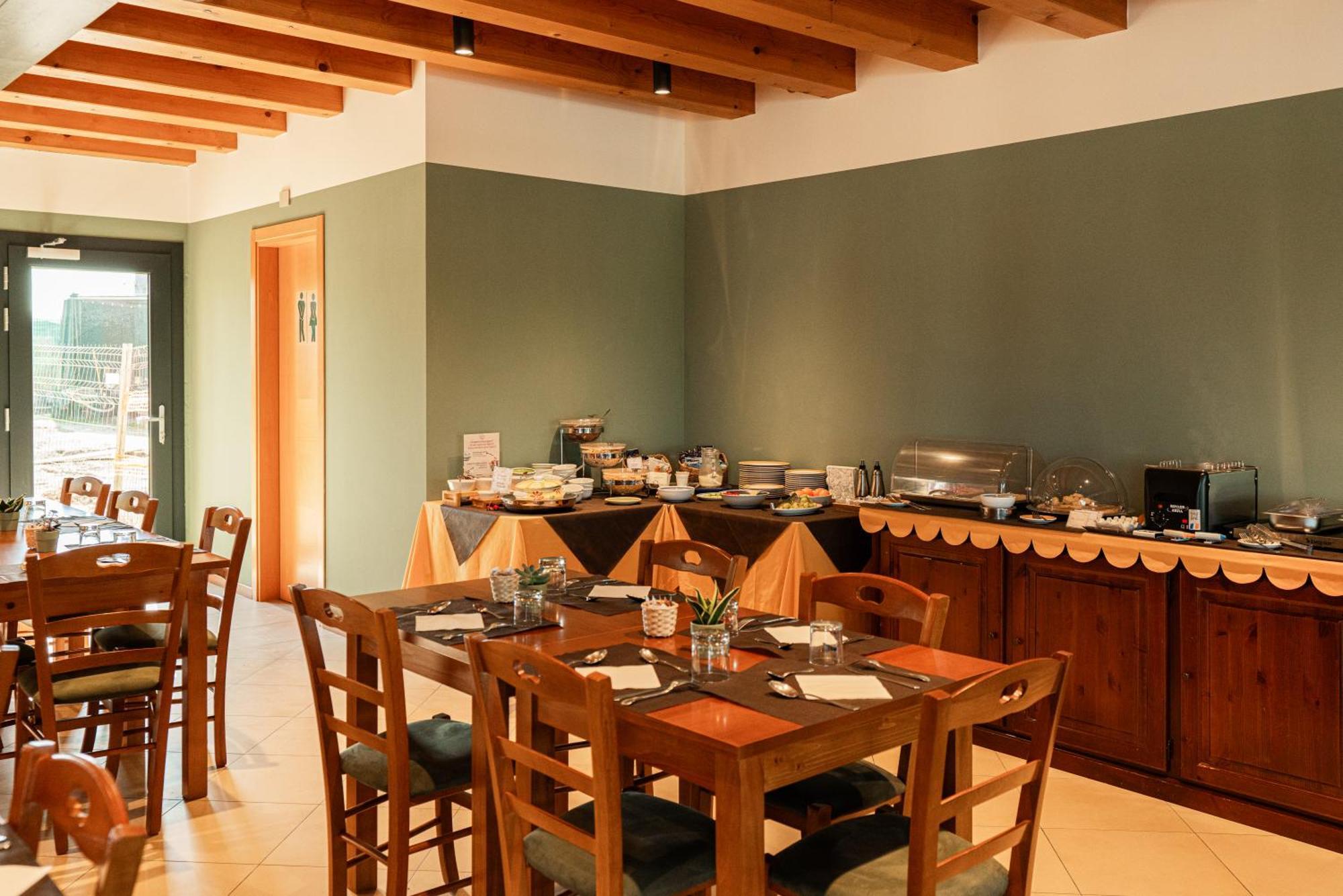 Agriturismo Dei Grippi Сона Екстериор снимка