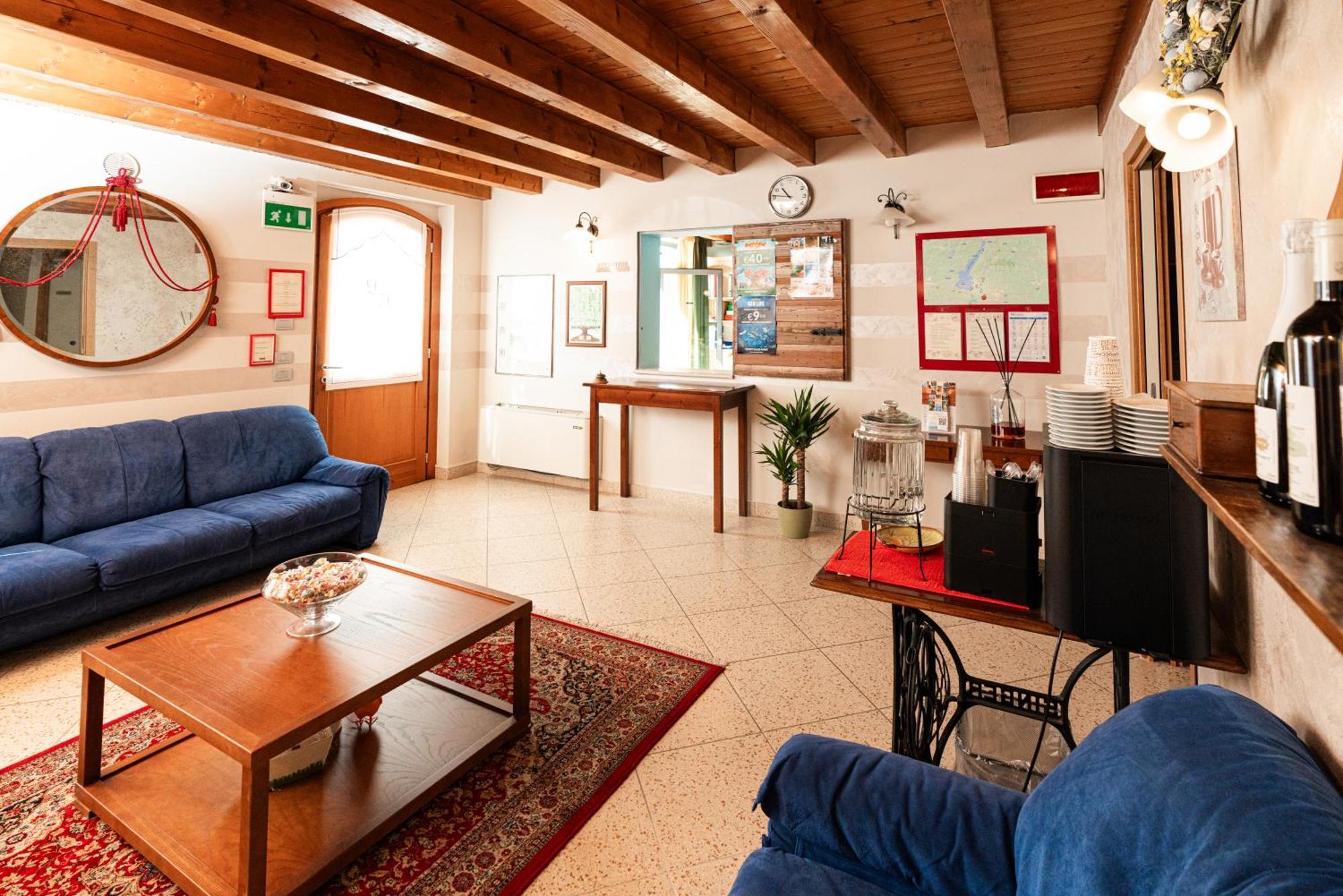 Agriturismo Dei Grippi Сона Екстериор снимка
