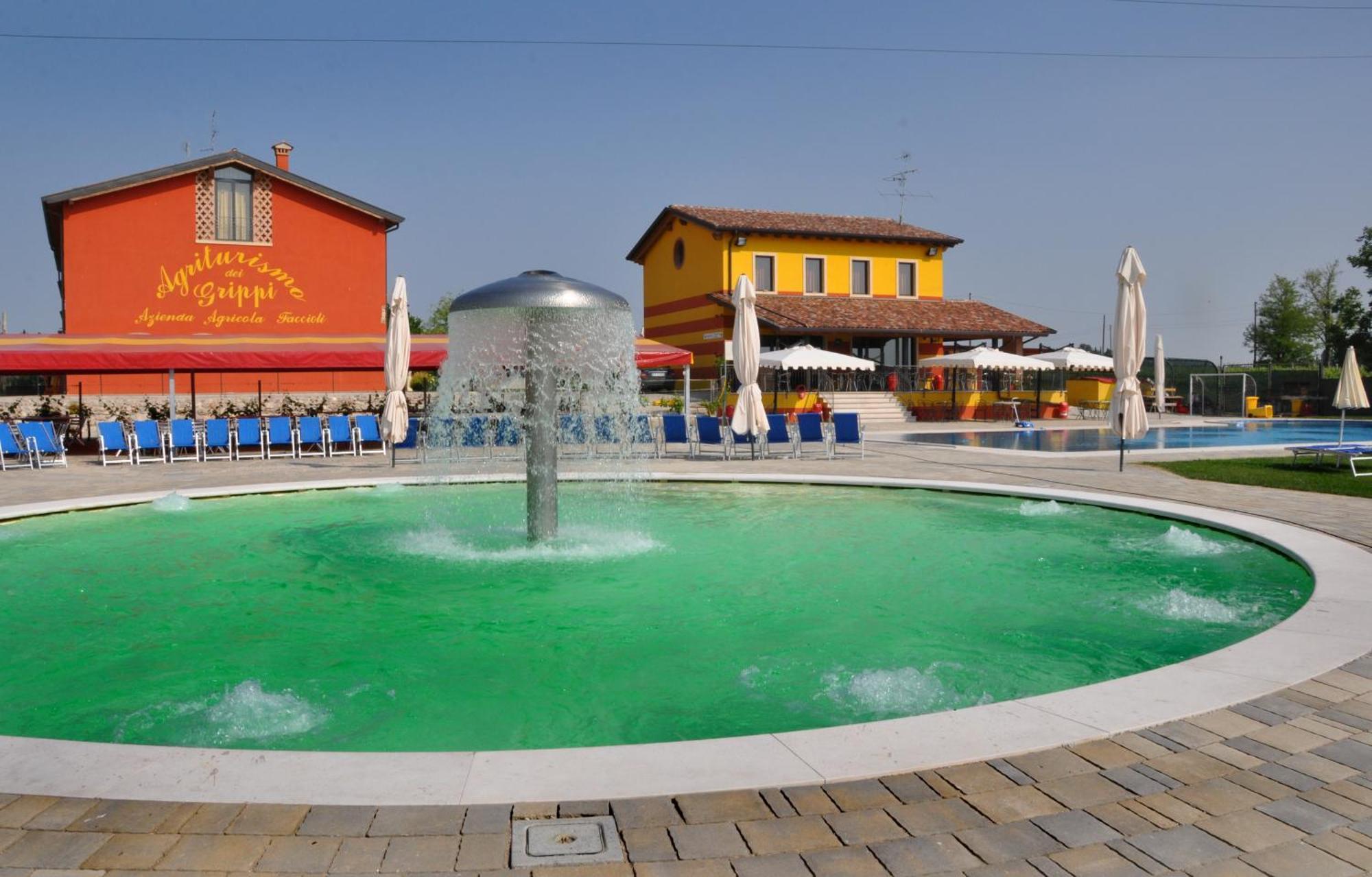 Agriturismo Dei Grippi Сона Екстериор снимка